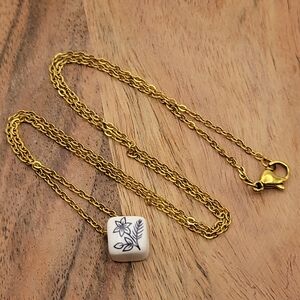 Gold Floral Ceramic Pendant Necklace 18"